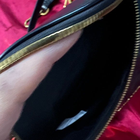 Charles and Keith handbag with belt. - Picture 2 of 3